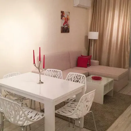 2 Bedroom In South Bay
